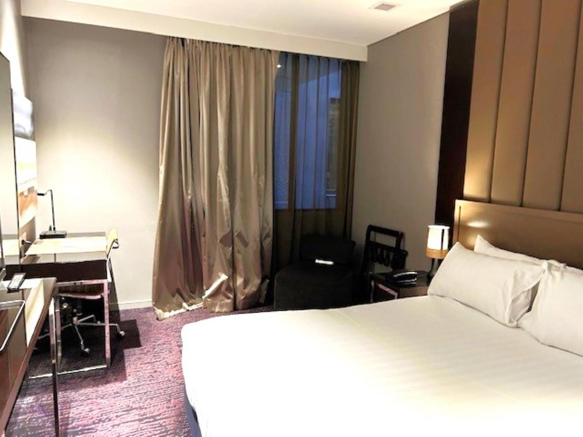 The Beetson Hotel Brisbane Szoba fotó A room at the hotel